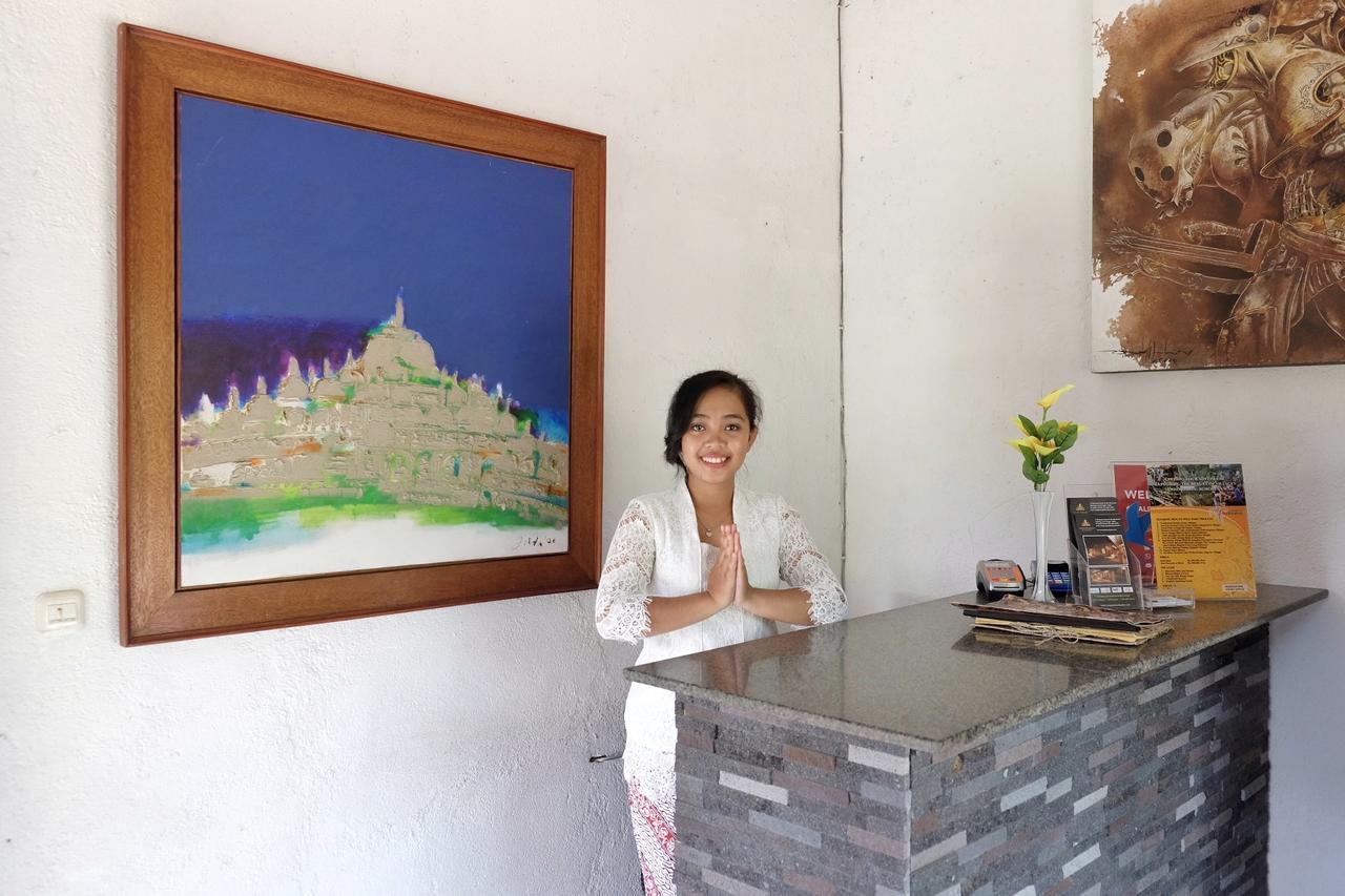 Cempaka Borobudur Guest House Magelang Esterno foto