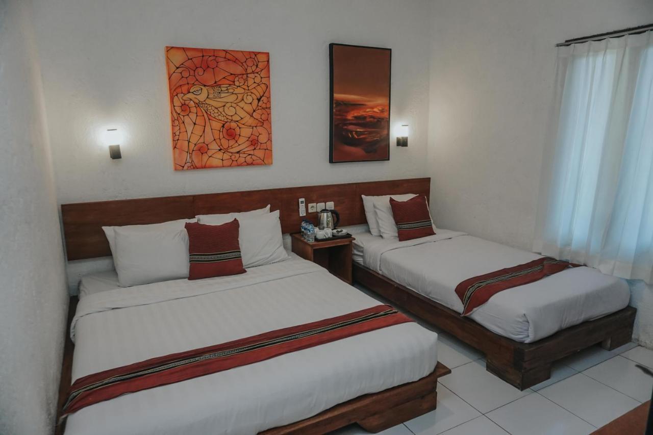 Cempaka Borobudur Guest House Magelang Esterno foto