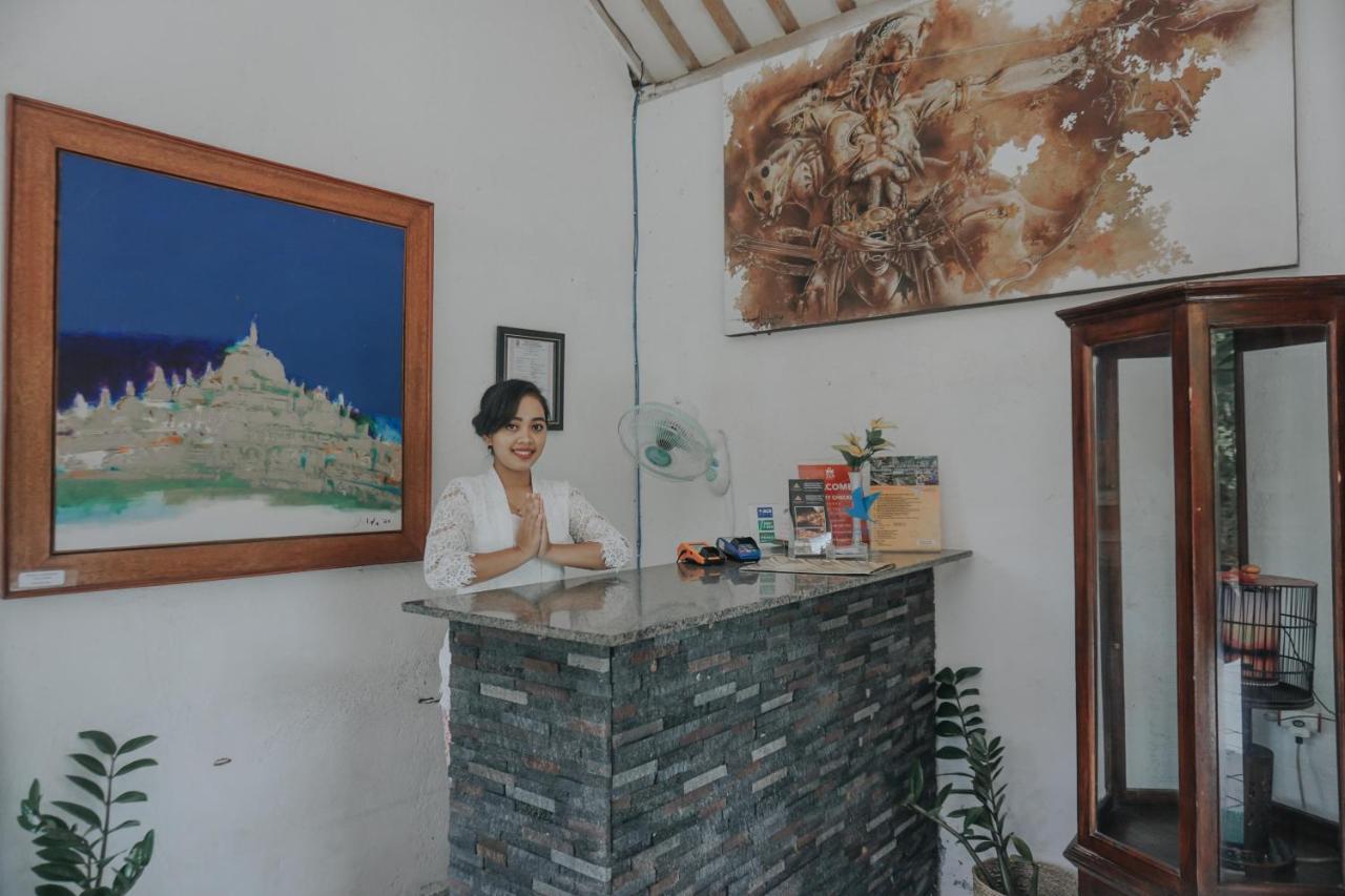 Cempaka Borobudur Guest House Magelang Esterno foto
